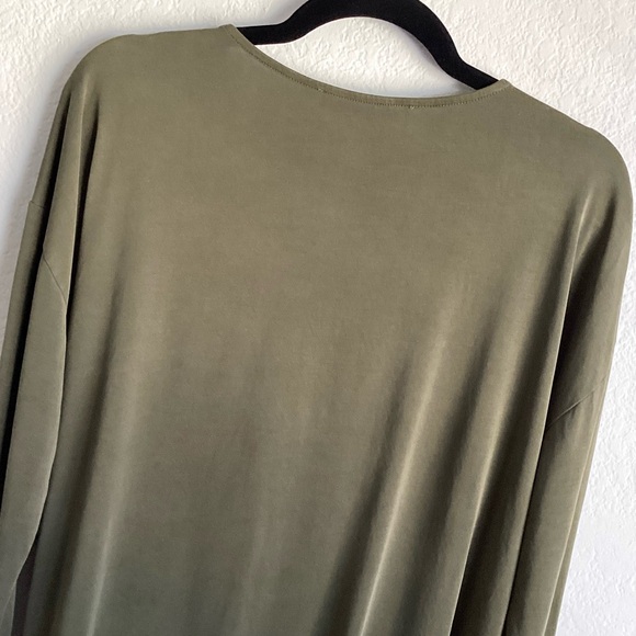 \ASTR The Label\ Olive Green Tie Front Top - Picture 11 of 15